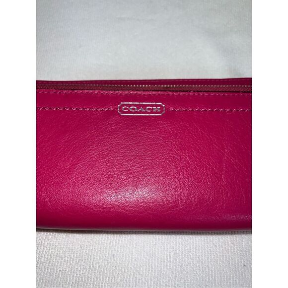Vintage Pink Coach Wristlet Billfold Wallet OS - Picture 2 of 7